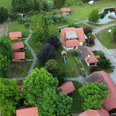 Apartments Kamp Podgrad Vransko Exterior photo