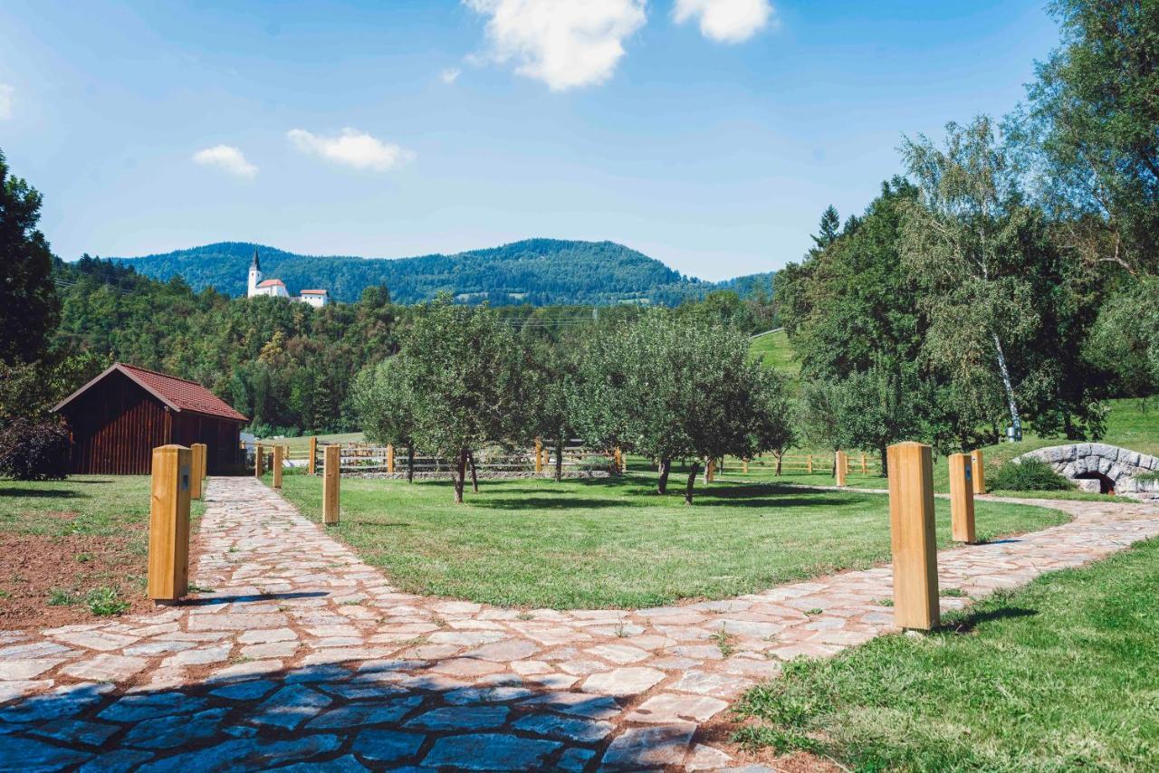 Apartments Kamp Podgrad Vransko Exterior photo